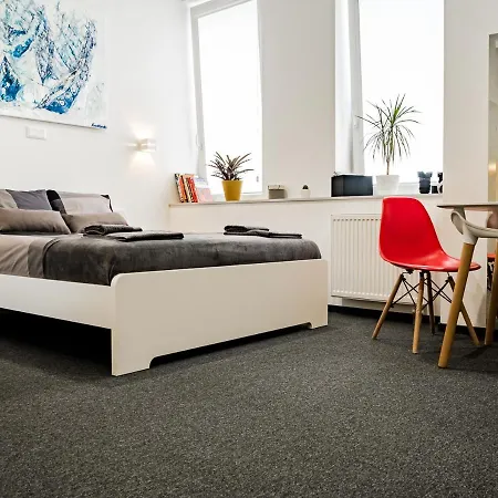 By Square Apartamento *
