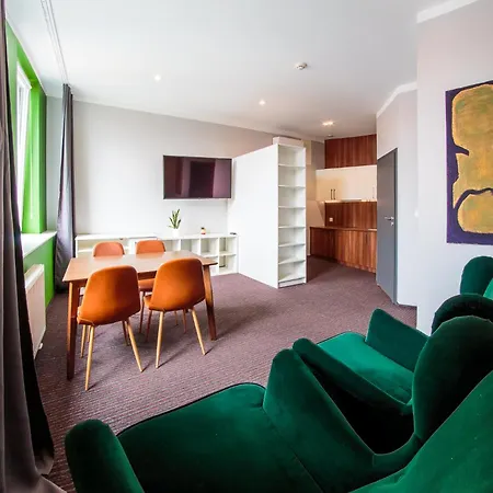 Apartamento By Square
