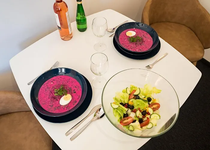 By Square דירה ביטום