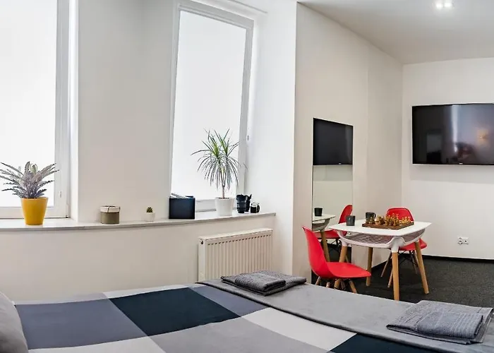 דירה By Square *