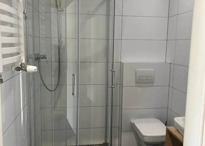 By Square ביטום