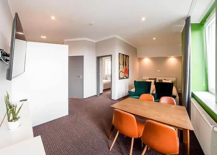 דירה By Square ביטום