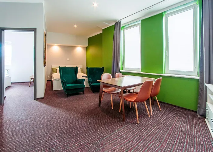 דירה By Square *